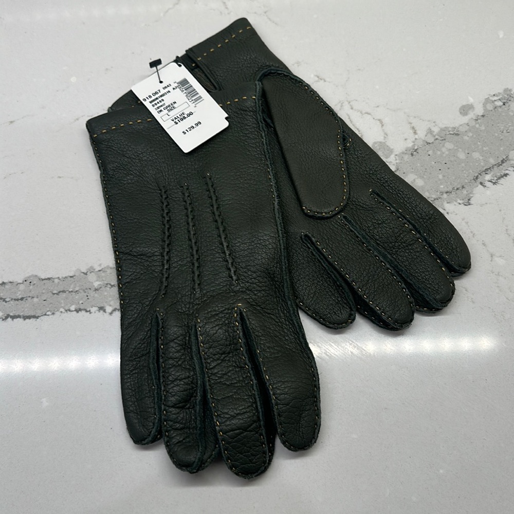 NWT Green Leather Gloves- Saks Fifth Avenue Black label